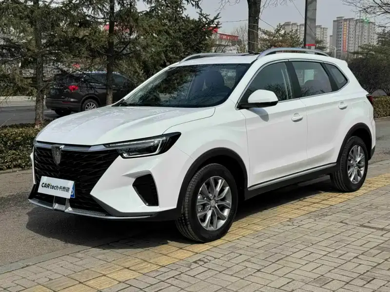 Roewe MG HS (RX5)