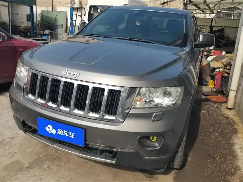 Jeep Grand Cherokee (Import)