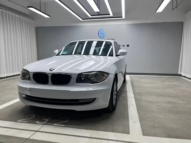 BMW 1 Series (Import)