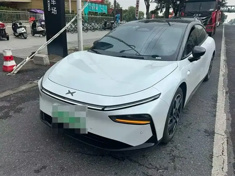 XPeng P7+