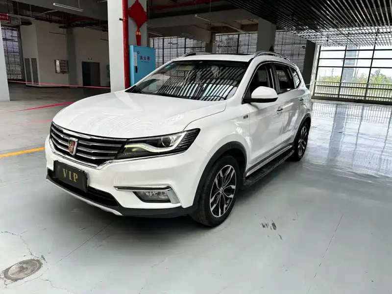Roewe MG HS (RX5)