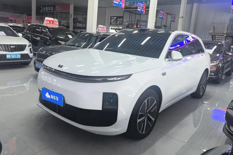 Li Auto L6