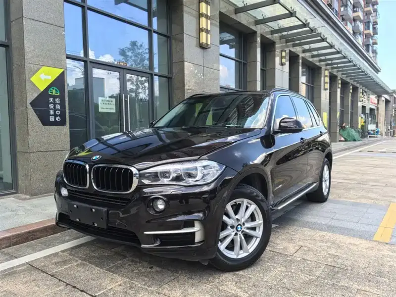 BMW X5 (Import)