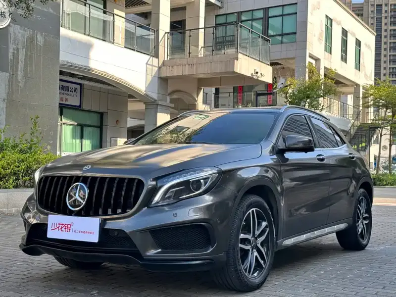 Mercedes-Benz GLA