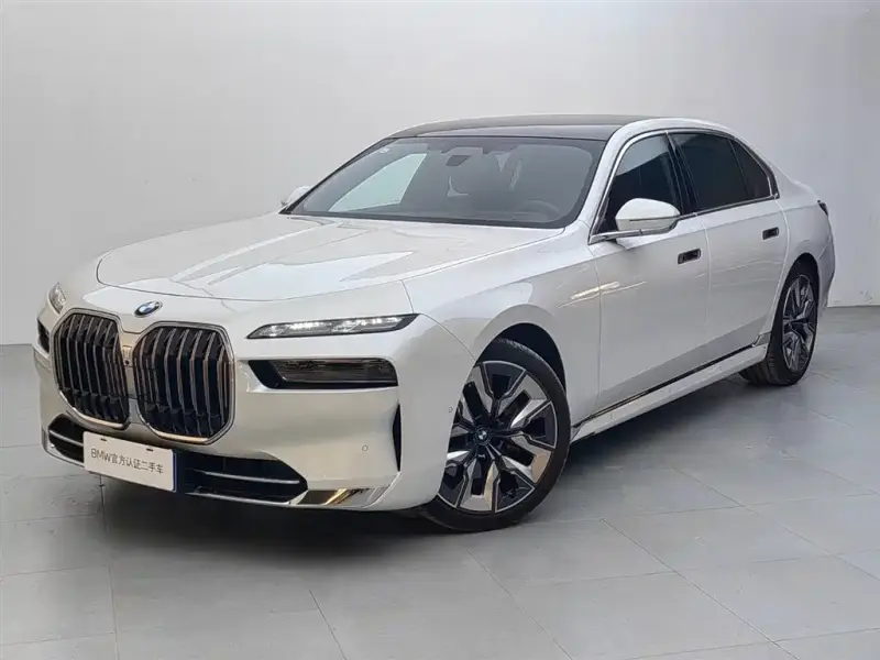 BMW 7-Series
