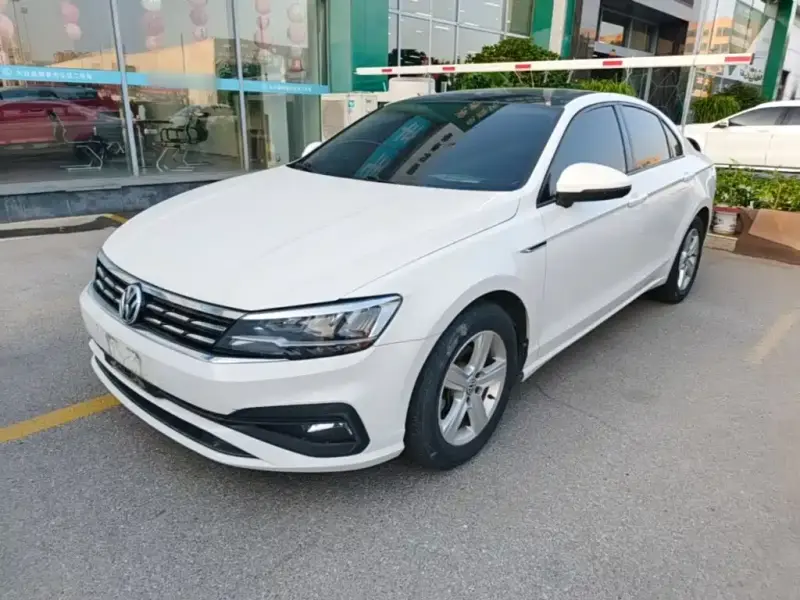 Volkswagen Lamando