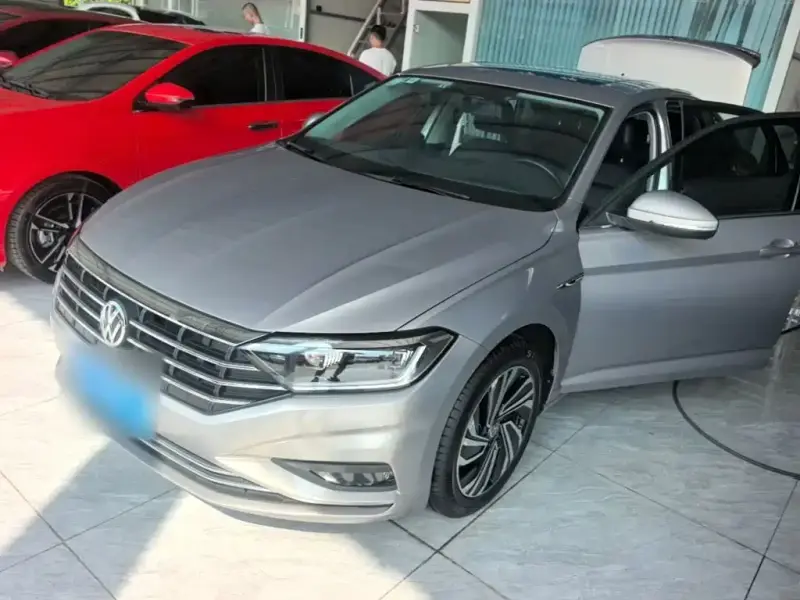 Volkswagen Sagitar