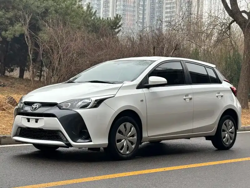 Toyota Yaris L