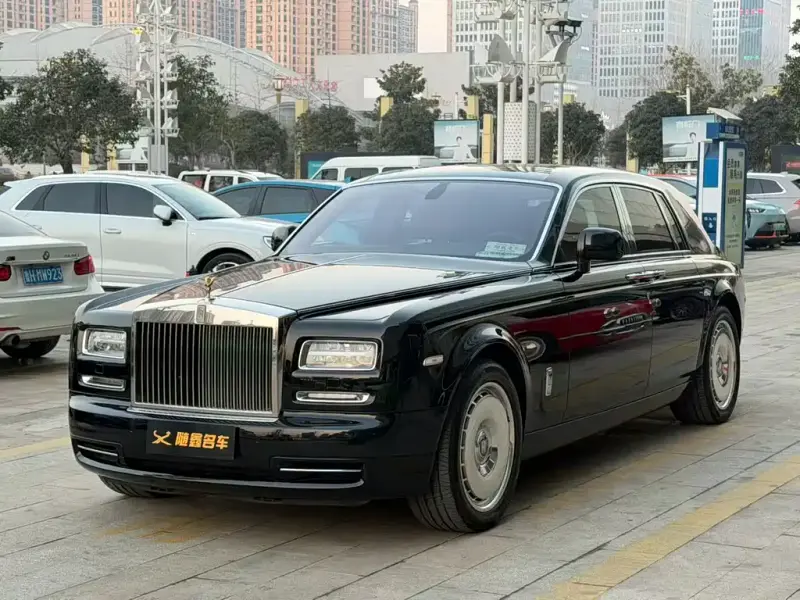 Rolls-Royce Phantom
