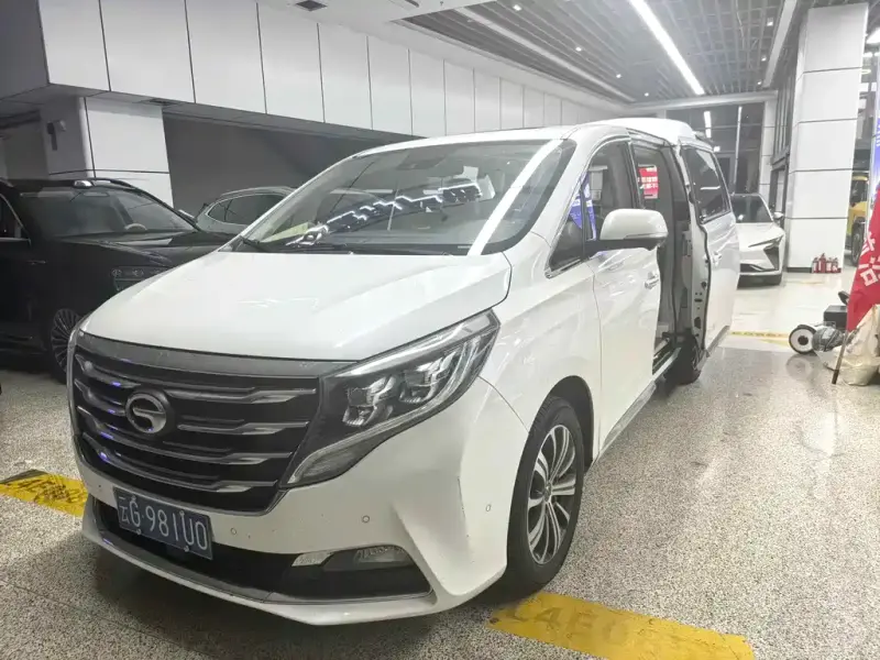 GAC Motor M8