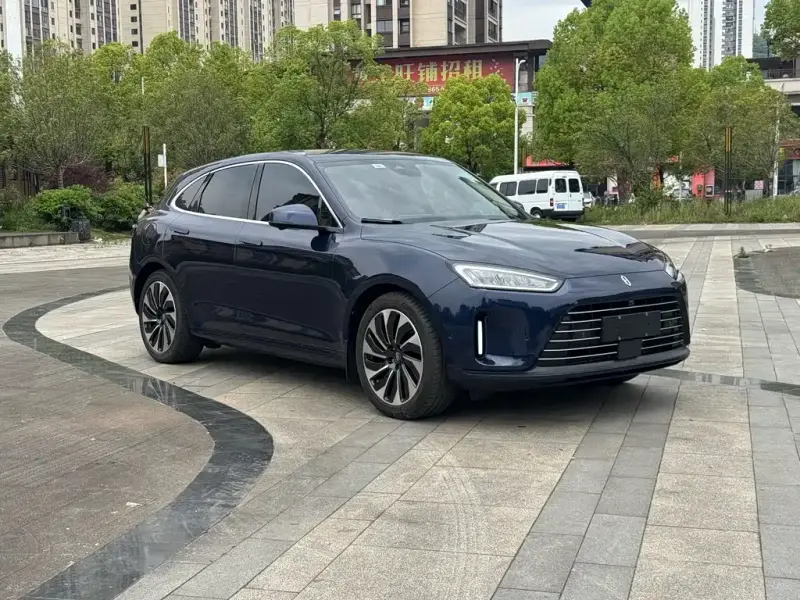 AITO M5