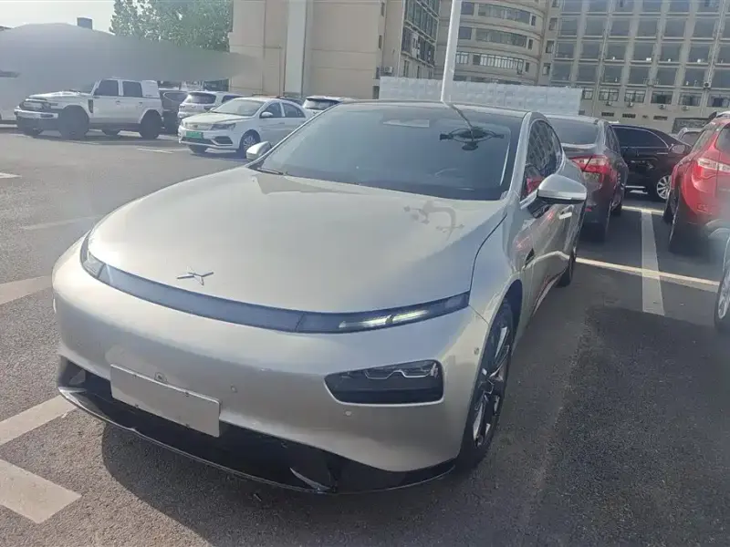 XPeng P7
