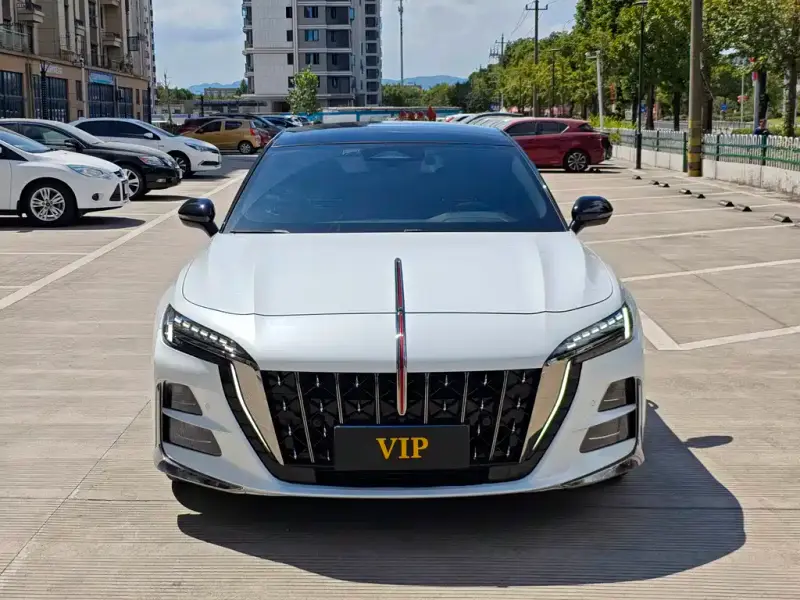 Hongqi H6