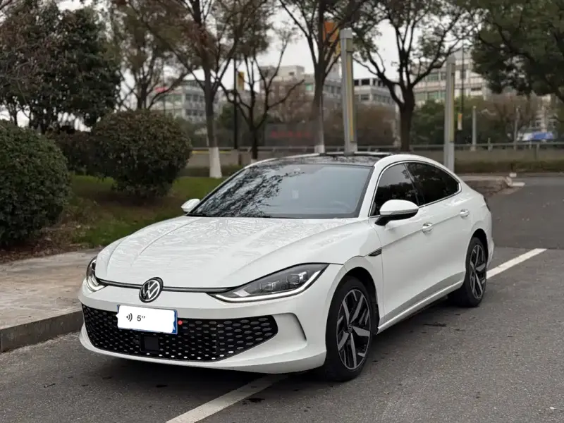 Volkswagen Lamando