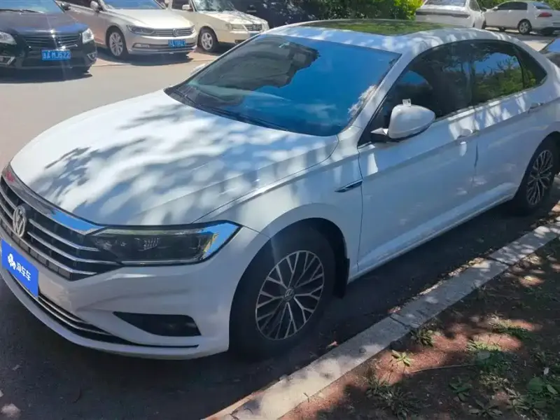 Volkswagen Sagitar