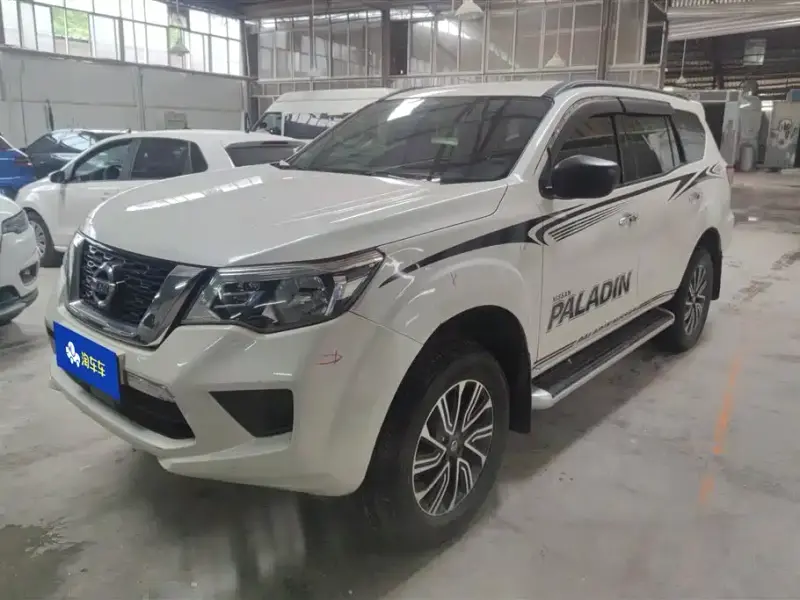 Nissan Terra