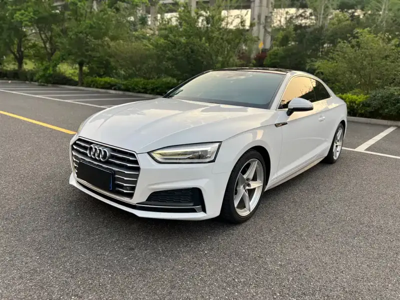 Audi A5 (Import)