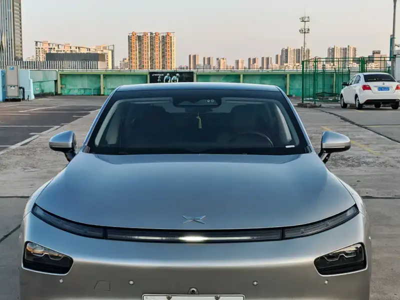 XPeng P7