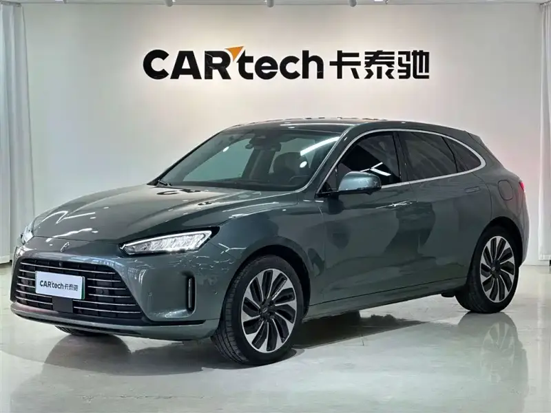 AITO M5