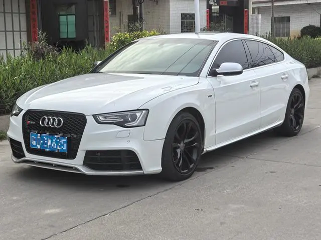Audi S5