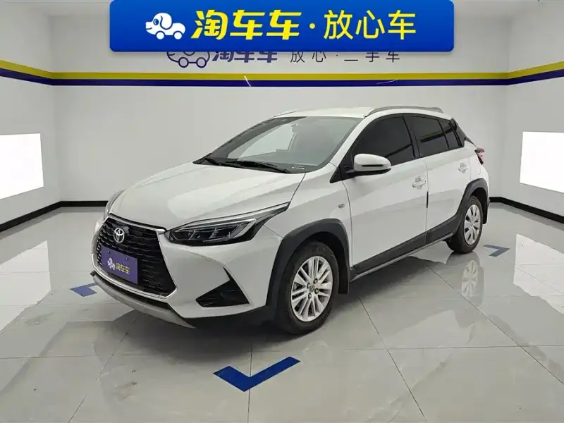 Toyota Yaris L