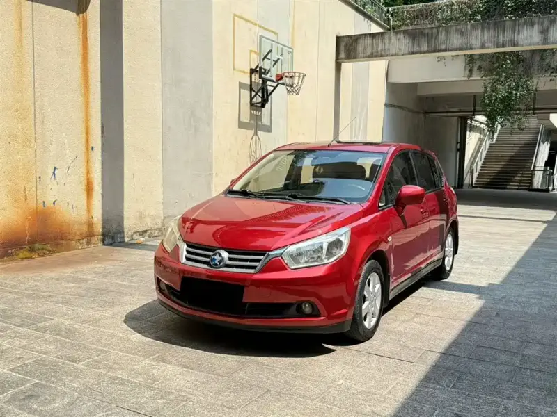 Venucia R50