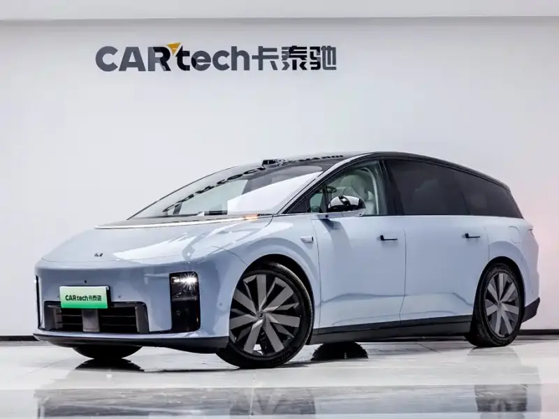 Li Auto i8
