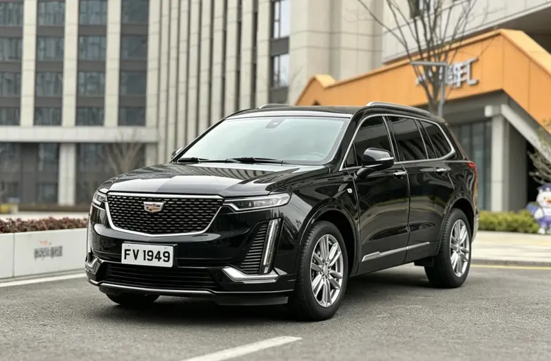 Cadillac XT6