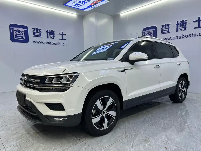 Volkswagen Tharu