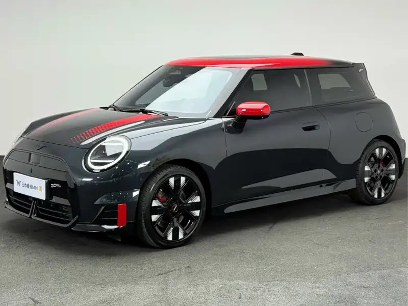 MINI JCW EV