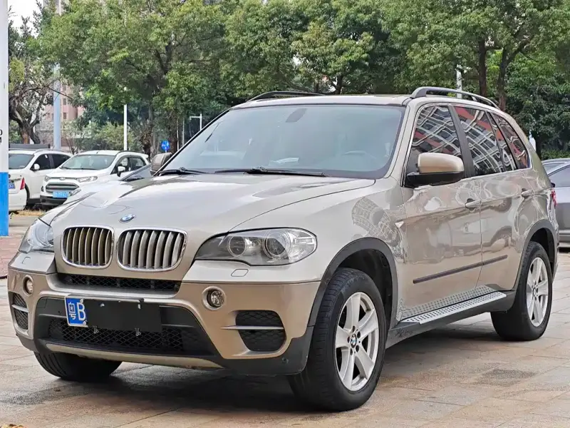 BMW X5 (Import)