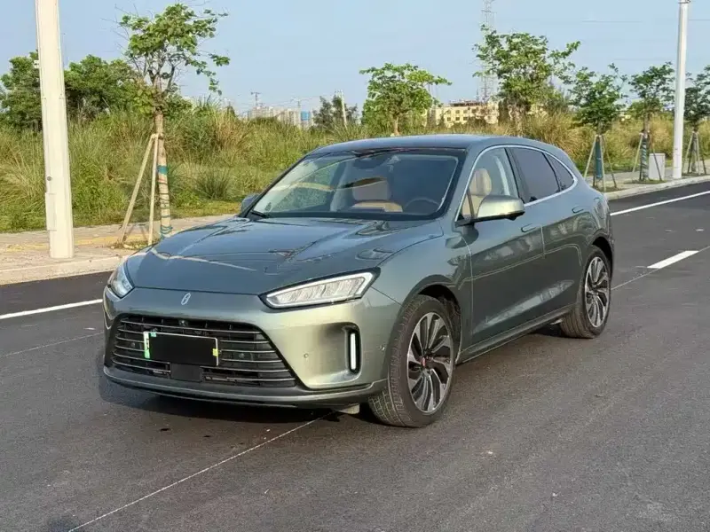 AITO M5