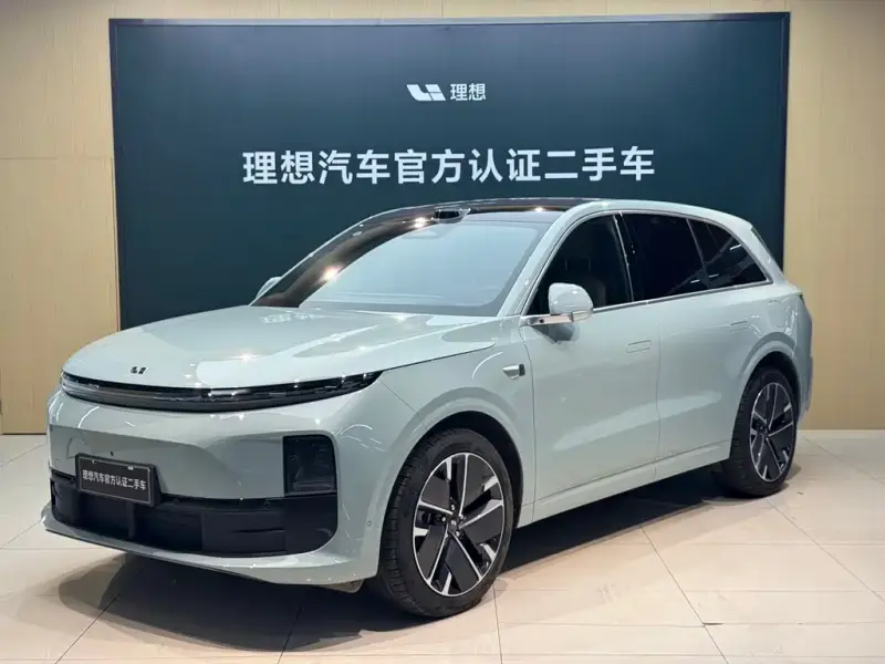 Li Auto L6
