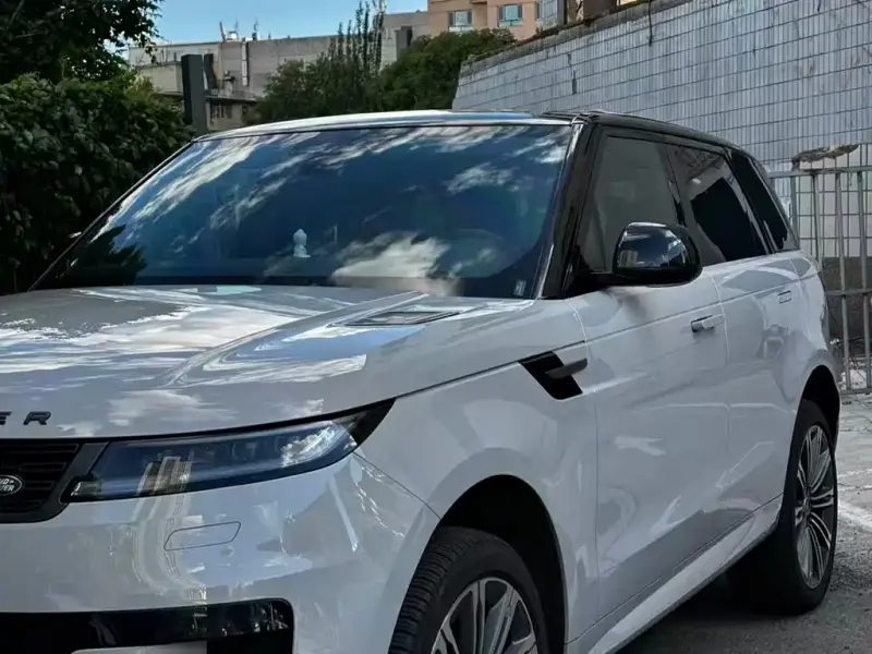 Land Rover Sport