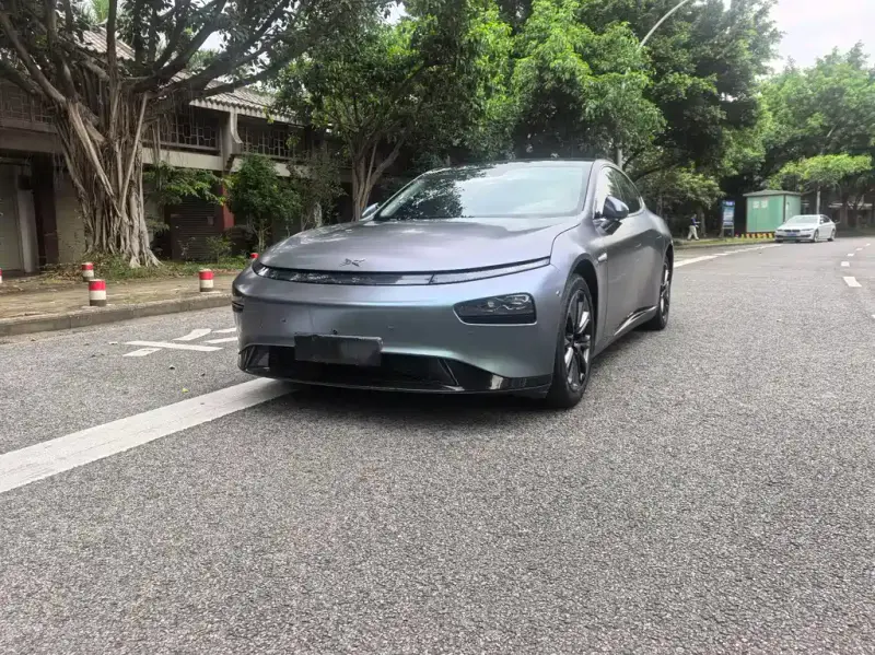 XPeng P7