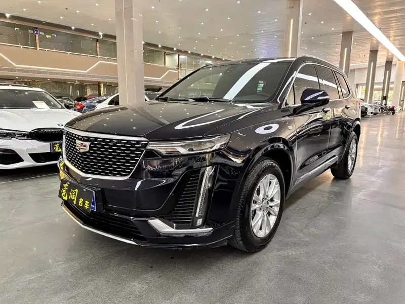 Cadillac XT6