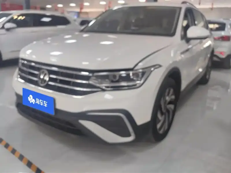Volkswagen Tiguan L