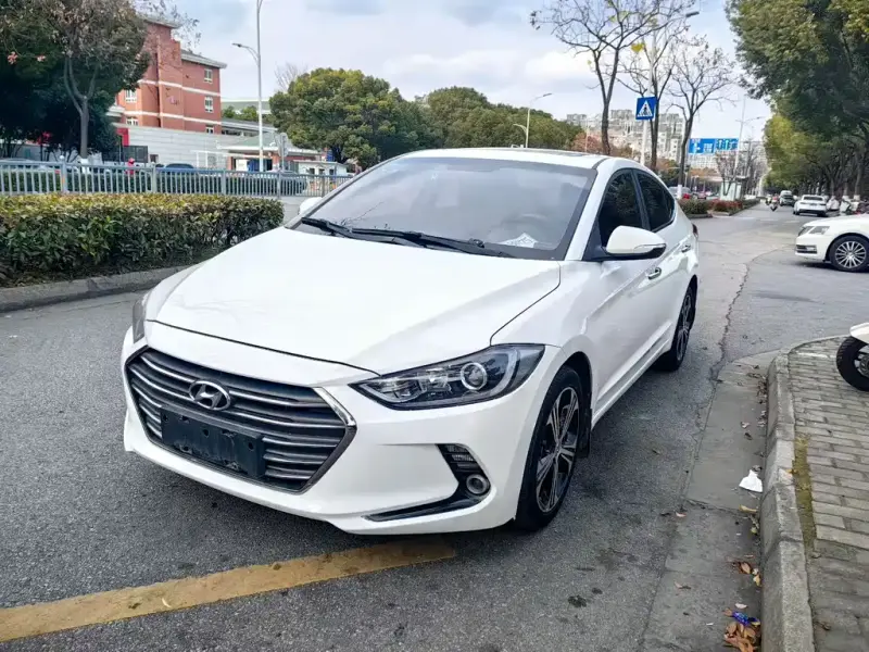 Hyundai Elantra