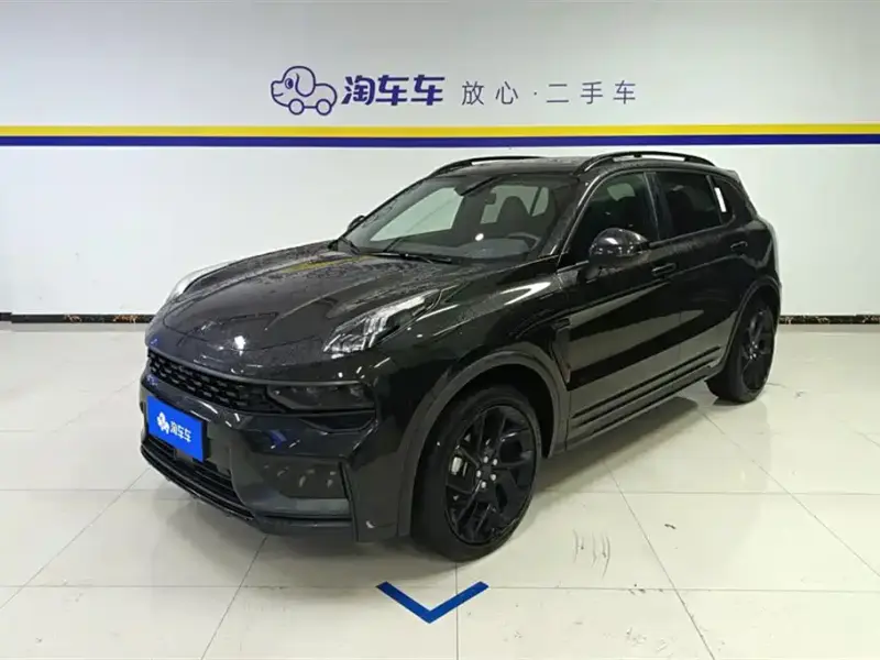 Lynk & Co 01