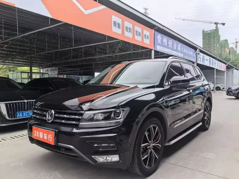 Volkswagen Tiguan L