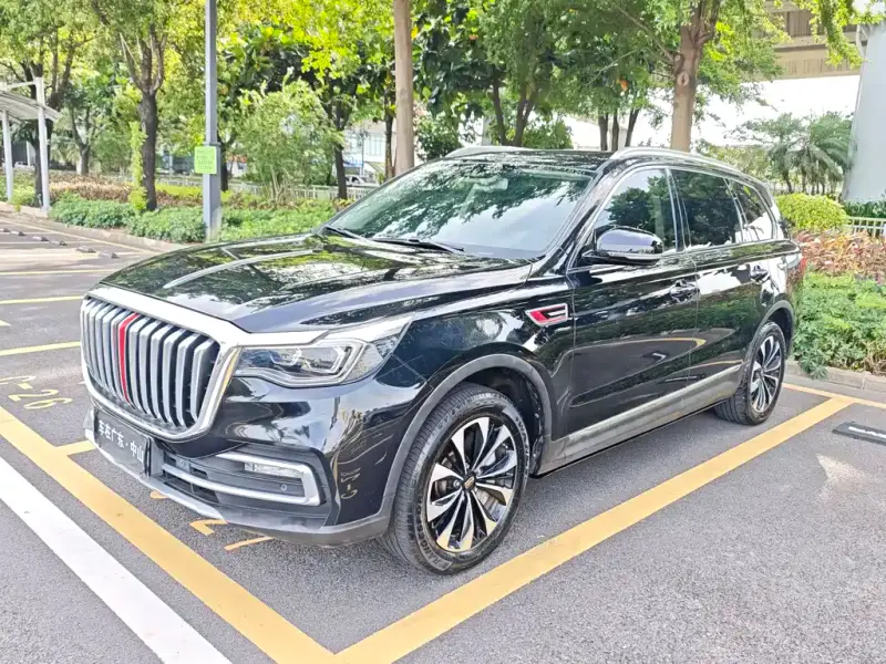 Hongqi HS7