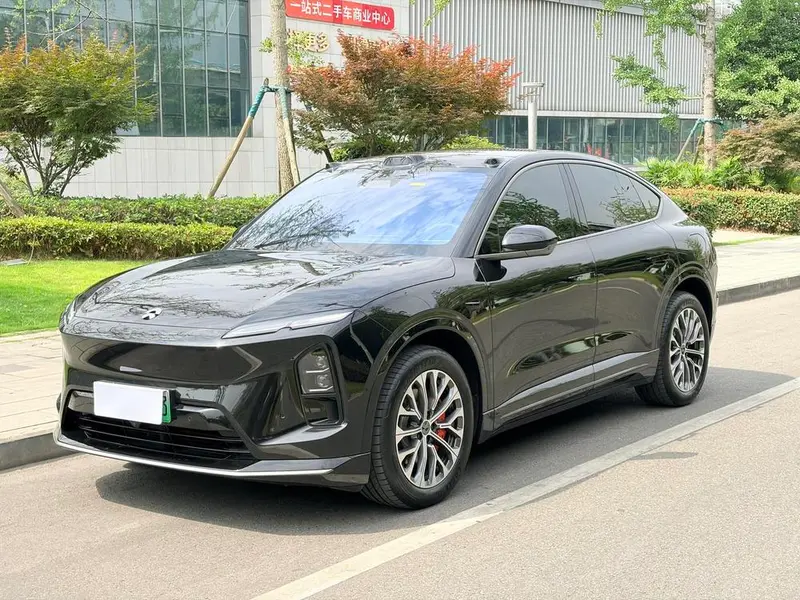 NIO EC6