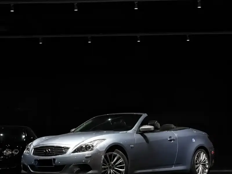 Infiniti G