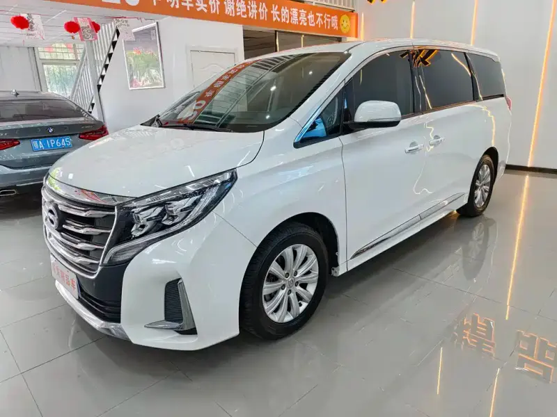 GAC Motor M8