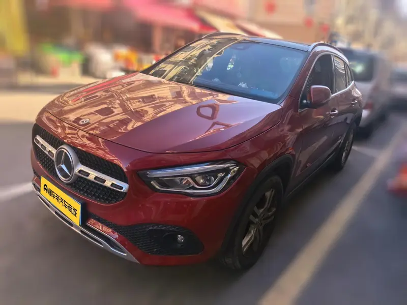 Mercedes-Benz GLA