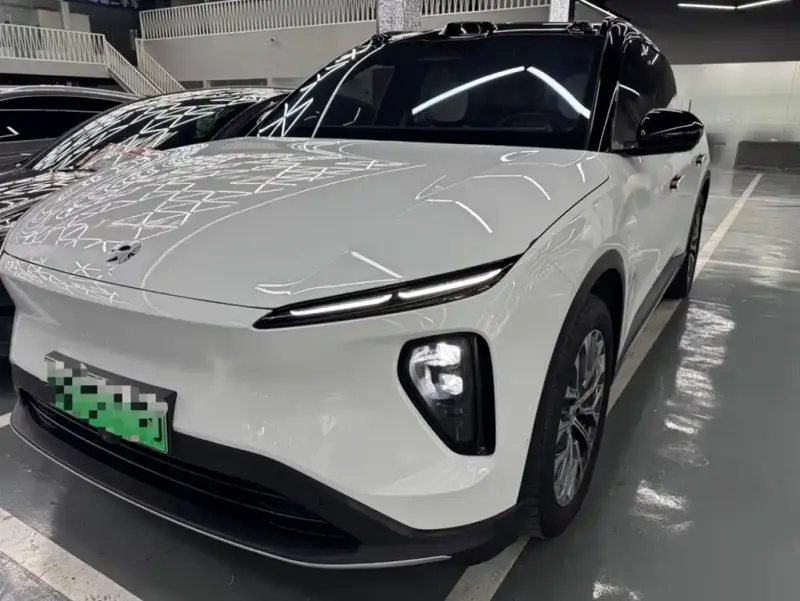 NIO ES6