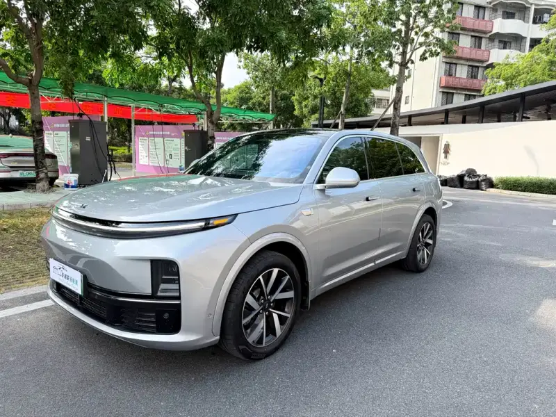 Li Auto L7