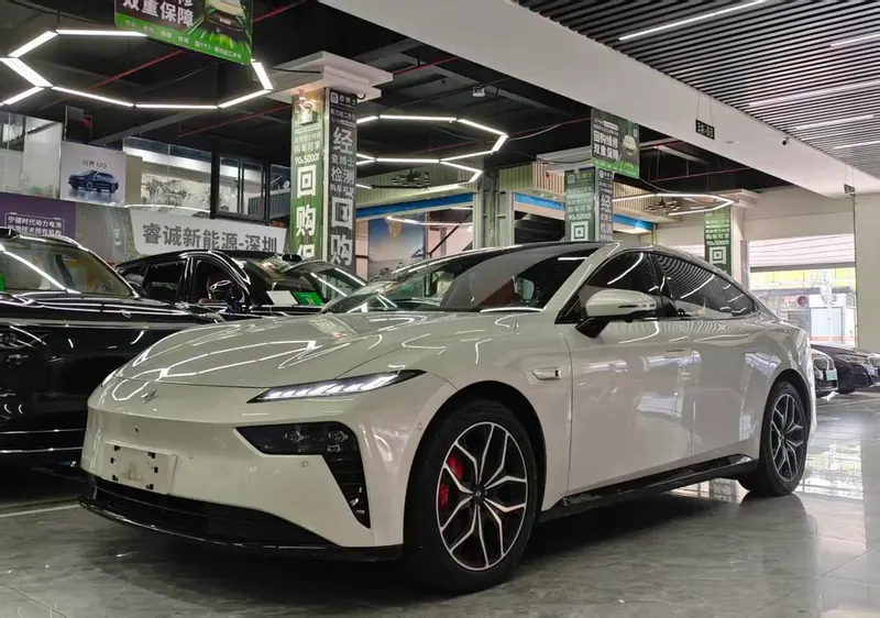 Dongfeng Yipai 007