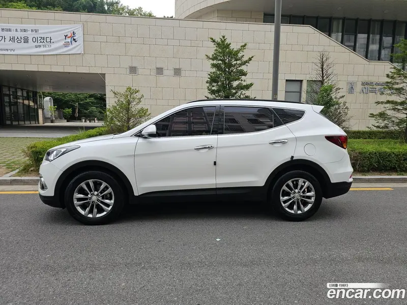 Hyundai Santa Fe (Santafe)