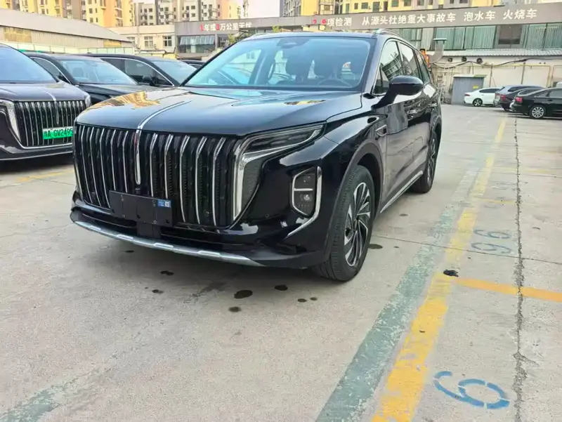 Hongqi HS7 PHEV